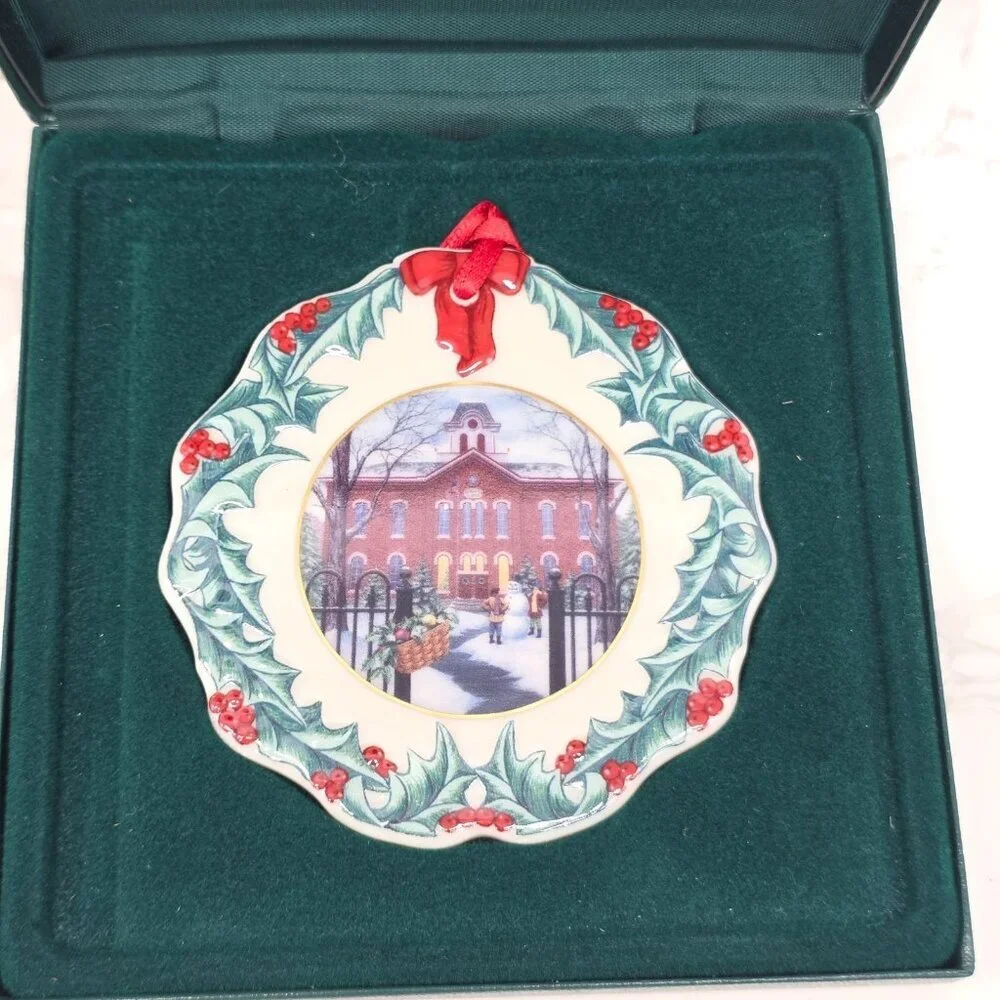 Longaberger Collector Club 1996 Christmas Ornament Dresden Union School Ohio NEW